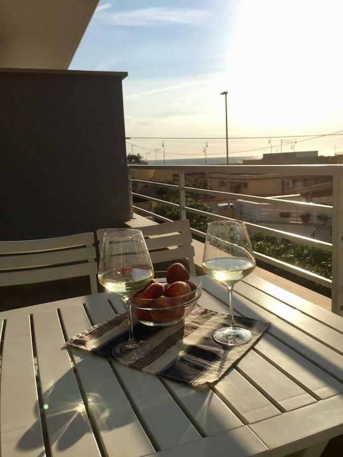 Sunset House Appartement Fiumicino Buitenkant foto